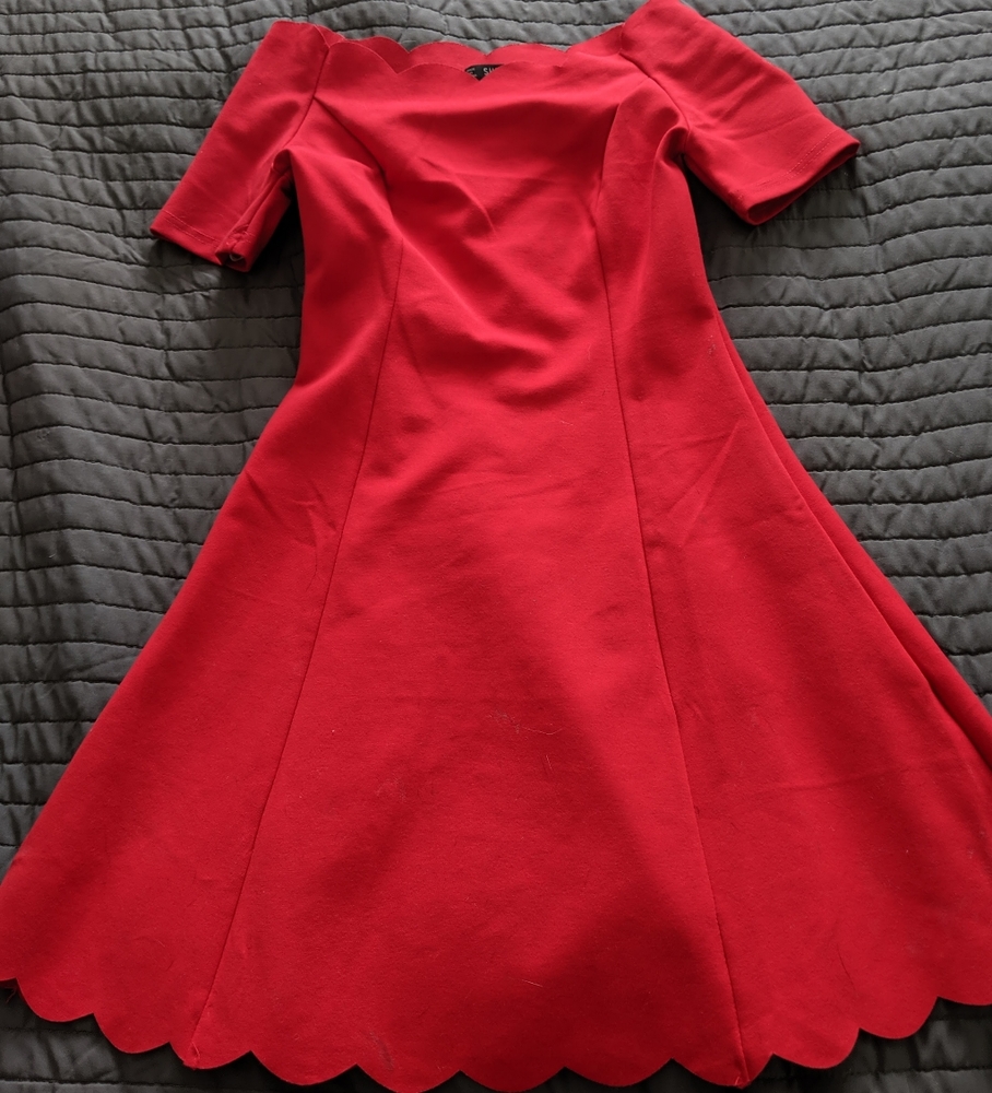 Scalloped red dress